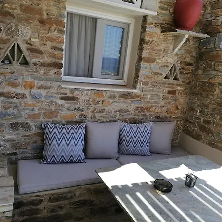 Myrtia Apartment Kionia