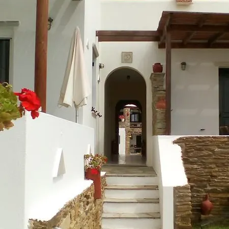 Myrtia * كيونيا