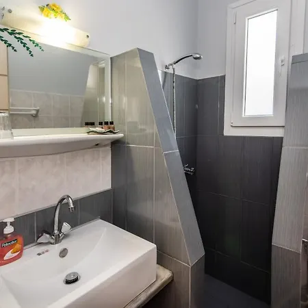 Myrtia * كيونيا