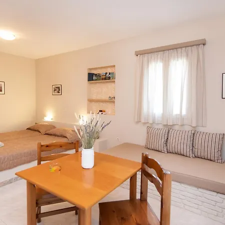 Myrtia Apartment Kionia