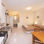 Apartment Myrtia *