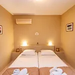 Myrtia Apartment *