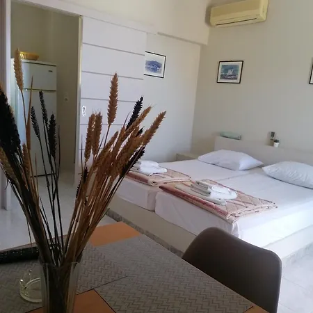 Apartament Myrtia *