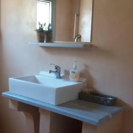 Myrtia Appartamento Kionia