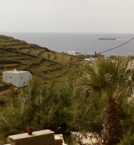 Myrtia アパート キオニア